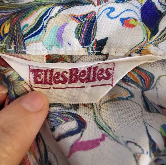 Elles Belles Vintage Button-down Blouse - Picture 2 of 8